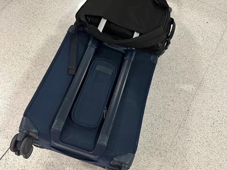 Briggs & Riley Essential Carry-On